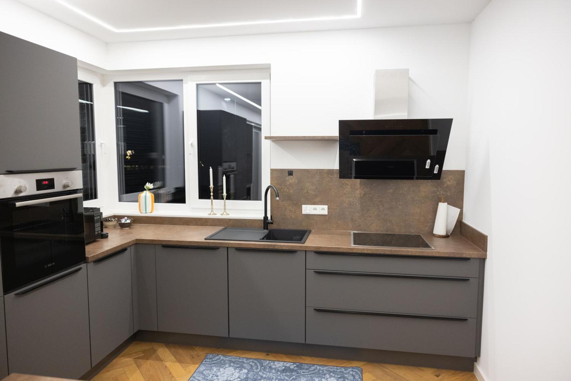 Neubau Apartment Mit Kamin Und Terrasse In Premium Lage Parkplatz Inklusive 빌레펠트 외부 사진