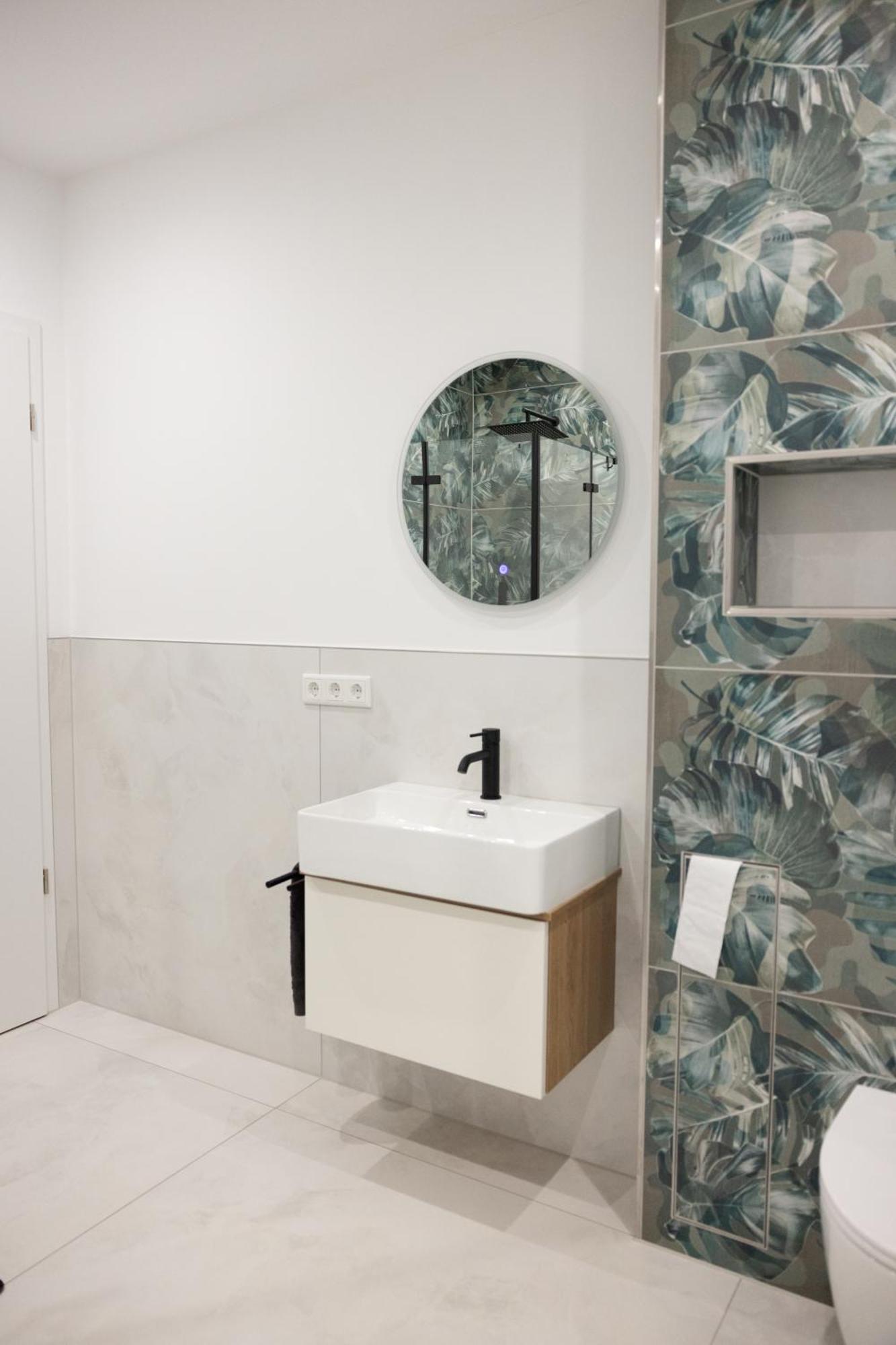 Neubau Apartment Mit Kamin Und Terrasse In Premium Lage Parkplatz Inklusive 빌레펠트 외부 사진