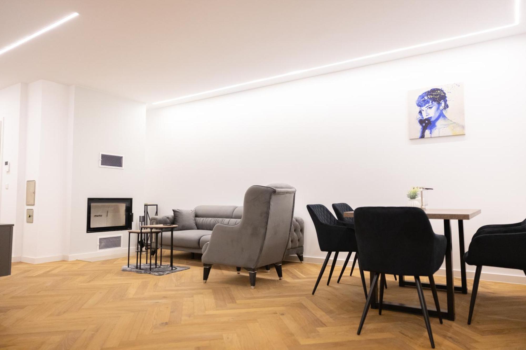 Neubau Apartment Mit Kamin Und Terrasse In Premium Lage Parkplatz Inklusive 빌레펠트 외부 사진