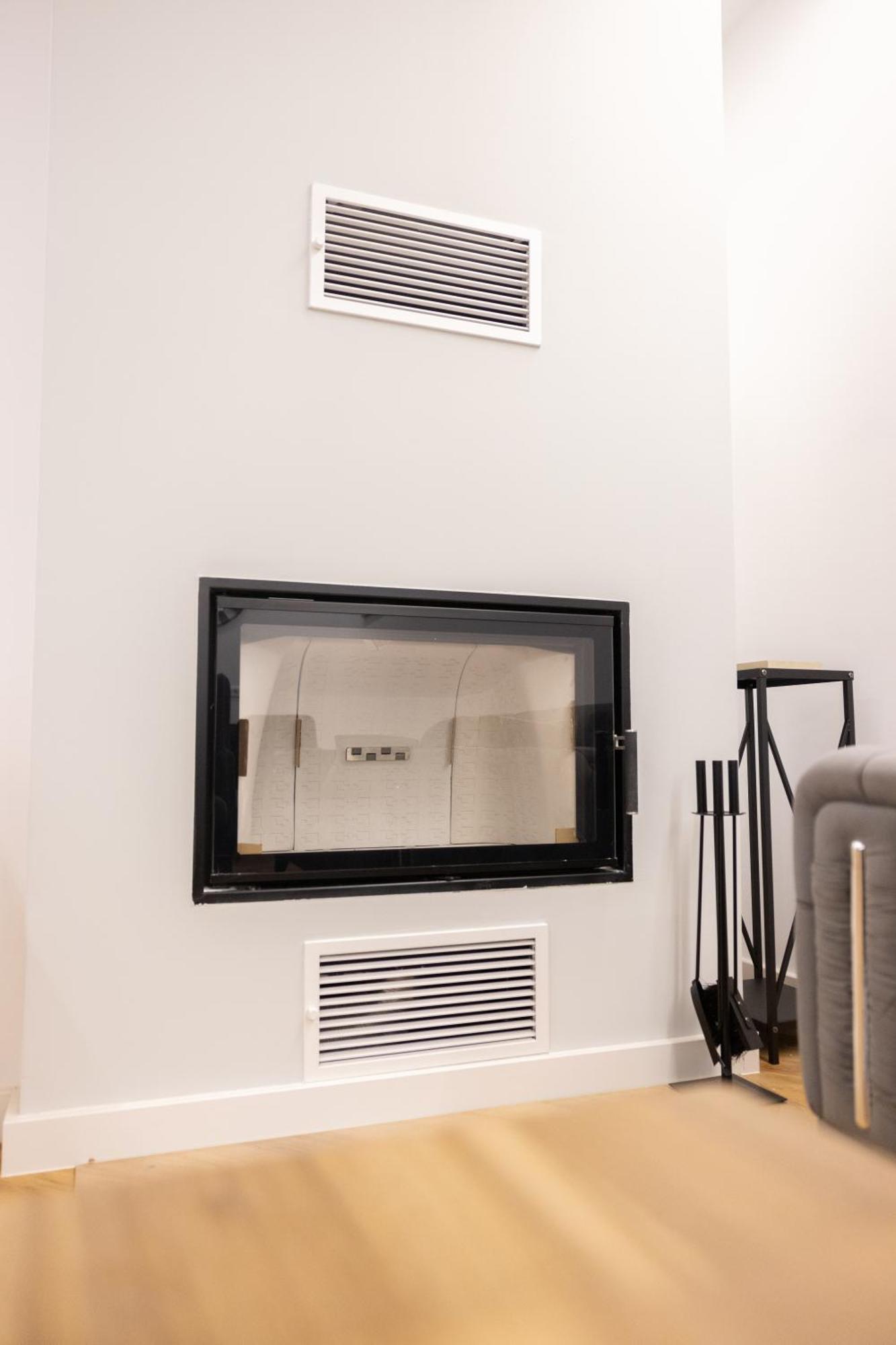 Neubau Apartment Mit Kamin Und Terrasse In Premium Lage Parkplatz Inklusive 빌레펠트 외부 사진